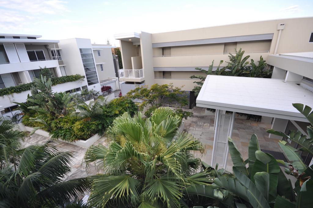 Chancellor Lakeside Apartments Gold Coast Exterior photo